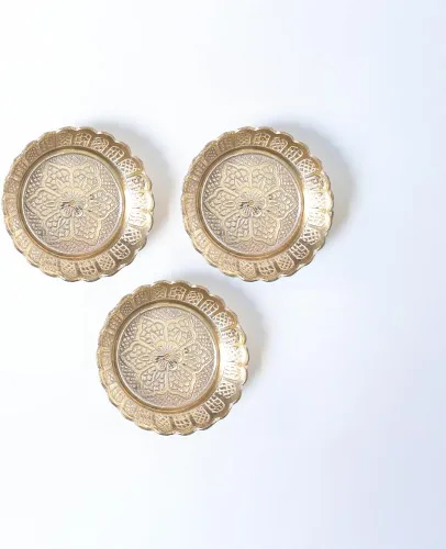 Miniatura 11 de Shubhkart Juego de platos Nakshi de latón macizo de alta calidad (3 tamaños: L/M/S) – Platos decorativos de Puja hechos a mano para Aarti, templo