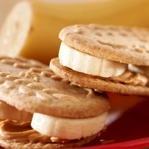 Miniatura 8 de belVita Barras de Desayuno, Avena Dorada, Paquete de Valor, 12 Paquetes (4 Galletas por Paquete)