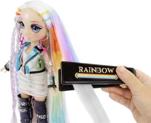Miniatura 4 de Rainbow High Hair Studio - Crea cabello arcoíris con muñeca exclusiva, extra largo, color de cabello lavable y ropa completa y accesorios