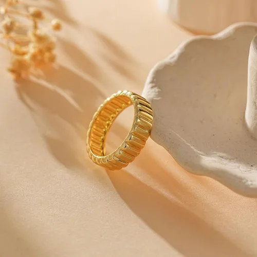Miniatura 6 de Anillos para mujer, modernos y delicados anillos chapados en oro de 14 quilates, hipoalergénicos con circonita cúbica, anillo midi de color rosa