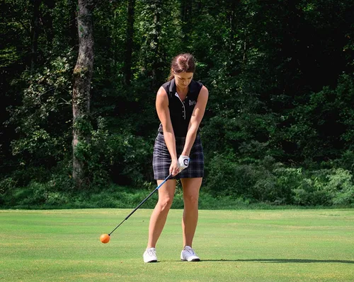 Miniatura 2 de Orange Whip Entrenador de swing de golf patentado y fabricado en Estados Unidos para mejorar el ritmo, la flexibilidad, el equilibrio, el tempo