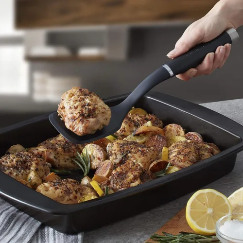 Miniatura 8 de KitchenAid KO015OHOBA - Espátula corta de nailon Gourmet, color negro mate