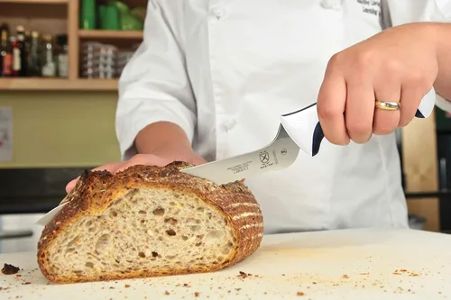 Miniatura 7 de Mercer Culinary - M23210WBH Mercer Culinary Millennia - Cuchillo para pan con borde ondulado de 10 pulgadas de ancho, color blanco
