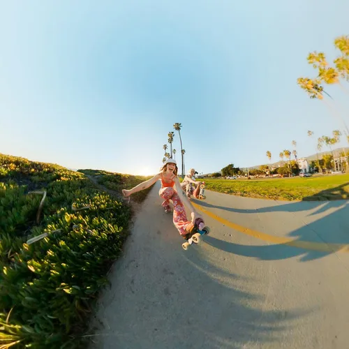 Miniatura 8 de GoPro MAX - Cámara impermeable 360 + cámara tradicional con pantalla táctil esférica 5.6K30 HD Video 16.6MP 360 fotos 1080p Estabilización