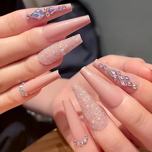 24 uñas postizas brillantes con diseños de longitud larga, uñas de boda a presión para novia, uñas acrílicas nude, ataúd a presión con diamantes de