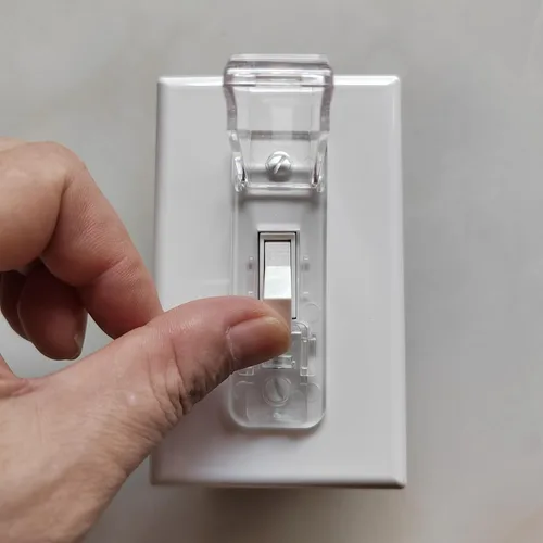 Miniatura 6 de 2 Cubiertas protectoras para interruptor de luz, cubierta protectora de interruptor de pared a prueba de bebés para interruptor de luz de palanca