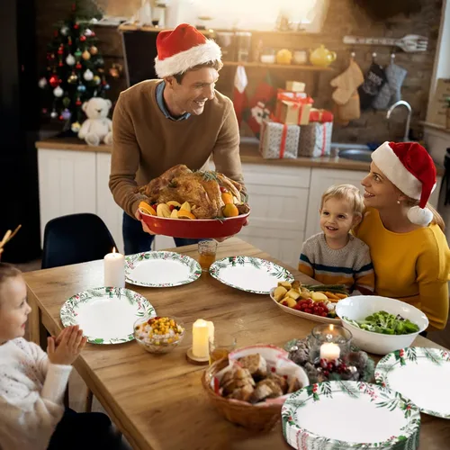 Miniatura 8 de 50 platos ovalados de Navidad, platos de papel resistentes de 12 x 10 pulgadas con hojas de acebo, bayas rojas para Navidad, vacaciones, boda