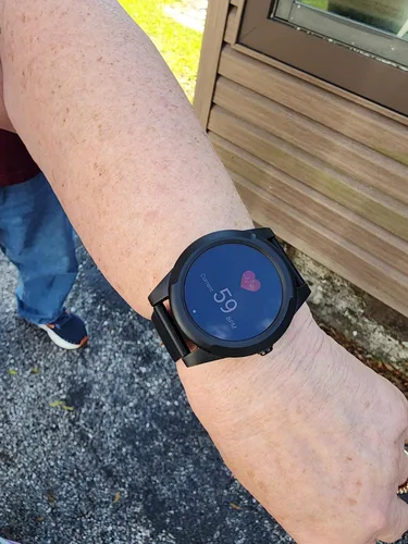 Miniatura 8 de Connected Caregiver Safety+ 4G Sistema de alerta médica para personas mayores: reloj inteligente, detección de caídas, monitoreo 24/7, ubicación