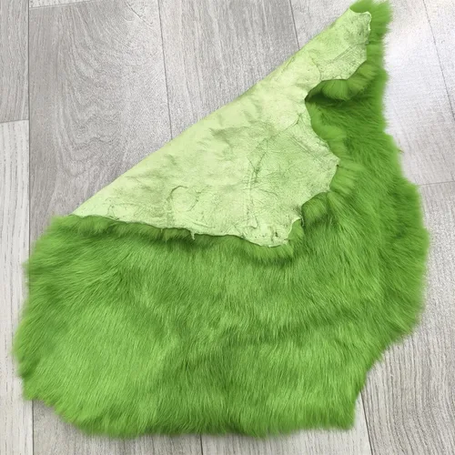 Miniatura 7 de Piel de conejo curtida naturalmente (piel de conejo de 10" por 12" con calidad de cuero para coser) Verde
