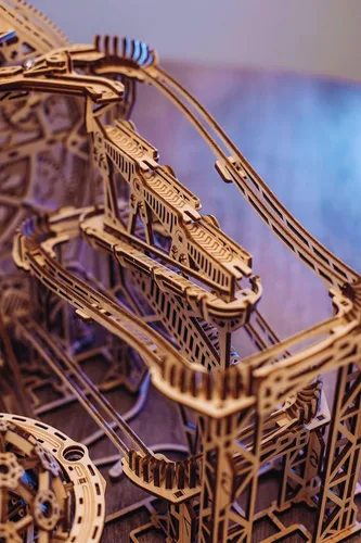 Miniatura 5 de Wood Trick Wooden Marble Run Electric Motorized - Rompecabezas de madera 3D para que los adultos lo construyan, 15 x 14 pulgadas, montaña rusa, kits