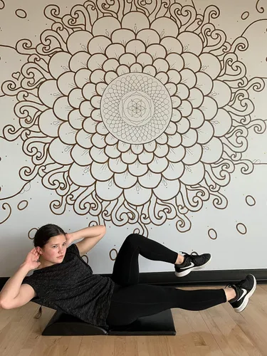 Miniatura 2 de Tapete para abdominales y ejercicios Athlos Fitness con protector para espalda baja, buen ejercicio para abdominales para un rango completo