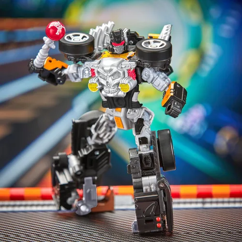 Miniatura 6 de Transformers Colaborative Hot Wheels x Bone Shaker, figura de acción de robot de clase de lujo de 5 pulgadas que se convierte en automóvil, juguetes