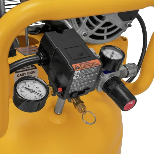 Miniatura 6 de DEWALT Compresor de aire vertical de 30 galones, 2 HP, de una sola etapa, transmisión por correa con lubricación de aceite, 175 PSI máximo