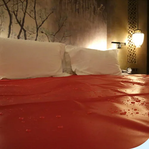 Miniatura 6 de Zishine Protector de colchón de vinilo King para masaje de aceite, colchón de masaje Nuru de 83 x 83 pulgadas, sábanas impermeables con almohada