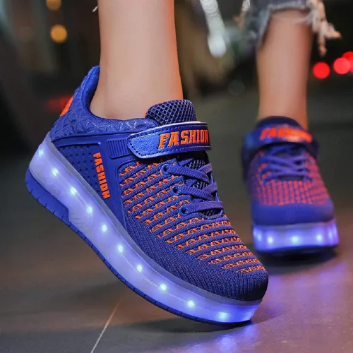Miniatura 4 de Ehauuo Kids Two Wheels Shoes with Lights Rechargeable Roller Skates Shoes Retractable LED Flashing Sneakers Wheels Shoes for Unisex Girls Boys