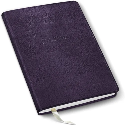 Miniatura 37 de Diario de cuero Gallery Leather - Elaborado en Maine, EE. UU. - Elegante cuaderno de escritura de cuero con 192 páginas rayadas - Un espacio