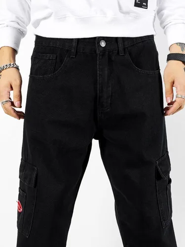 Miniatura 4 de OYOANGLE Pantalones de mezclilla holgados para hombre pierna recta con solapa bolsillo