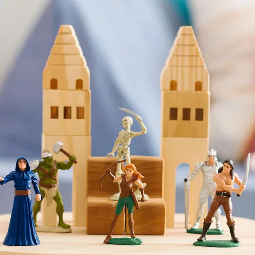 Miniatura 5 de Safari Ltd. Heroes and Monsters Designer TOOB - 6 mini figuras de fantasía - Juego de juguetes de fantasía para niños, niñas y niños a partir de 3