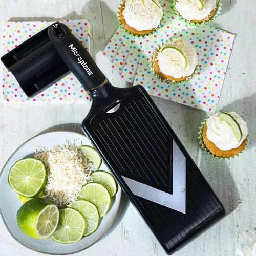 Miniatura 3 de Microplane Cortadora de mandolina ajustable con hoja en V y cuchillas de acero inoxidable Julienne, mandolina de mano para papas, zanahorias y otras