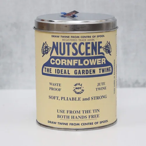 Miniatura 13 de NUTSCENE Lata Icónica (Lata de Cordel) con Su Cordel de Yute Escocés Tradicional y Agujero en la Parte Superior para Fácil Dispensación. 14