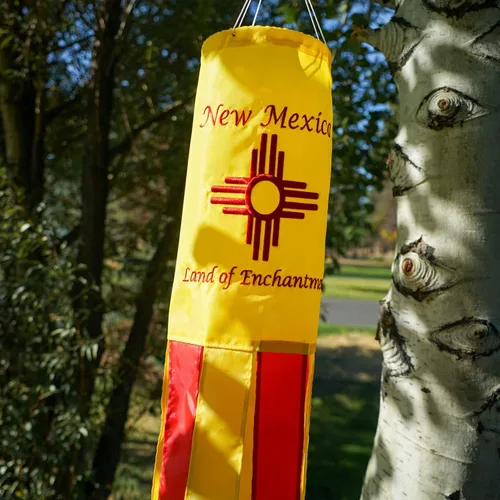 Miniatura 2 de In the Breeze Nuevo México 40" Windsock, bandera del estado al aire libre, 5204 New Mexico