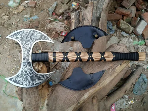 Miniatura 4 de Hacha vikinga de doble cabeza forjada a mano – Hacha de batalla de acero al carbono Odin de 27 pulgadas con mango de madera envuelto en cuero