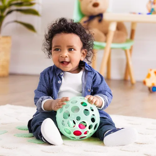 Miniatura 2 de B. toys – Sonajero sensorial con luz para bebé – Bola texturizada con agujeros – Luces brillantes y sonajero – Para bebés y niños pequeños – Agarrar