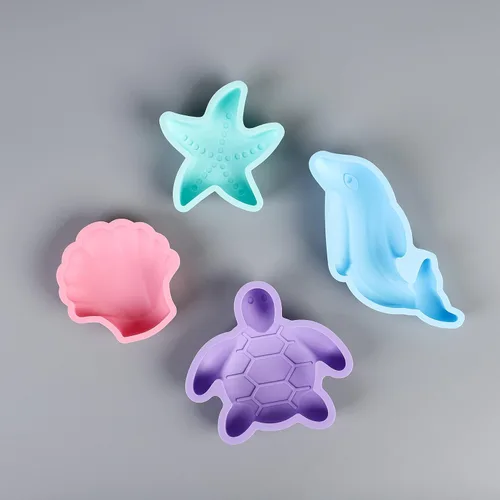 Miniatura 5 de BLUE GINKGO Juguetes de playa de silicona, juego moderno para viajes, cubo, pala, 4 moldes de arena, bolsa de playa, juguetes de arena para niños