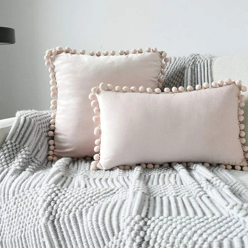 Miniatura 16 de vctops Funda de cojín lumbar con pompones, de terciopelo suave, sólida, decorativa, para sofá, dormitorio o automóvil, 1 pieza