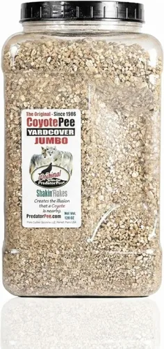 Miniatura 5 de PredatorPee CoyotePee YardCover Shakin' Flakes – Disuasorio natural para ciervos, mapaches, marmotas y más – Gránulos de fácil propagación – 128