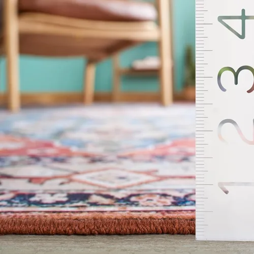 Miniatura 2 de SAFAVIEH Alfombra lavable Tucson Collection - 2 pies 6 pulgadas x 4 pies, beige y azul, antideslizante y fácil de limpiar, ideal para sala de estar