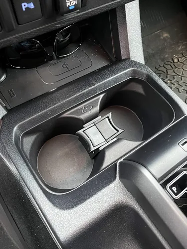 Miniatura 8 de Portavasos de gran tamaño para Toyota Tacoma de 3ª generación (2016-2023) Reemplazo de portavasos de plástico moldeado para Tacoma – Negro