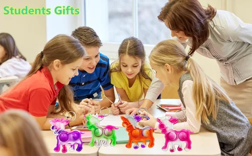 Miniatura 4 de Paquete de 24 mini juguetes para ansiedad de vaca a granel para niños y niñas, suministros de fiesta de cumpleaños y premios de recompensas