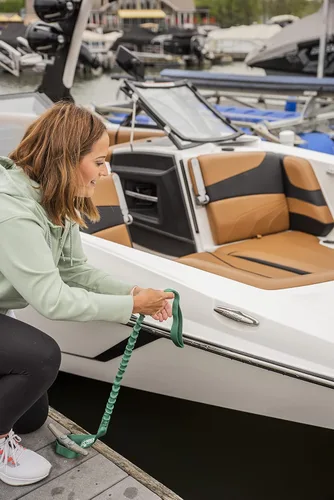 Miniatura 5 de Líneas de barco y lazos de muelle elásticos para muelles, un bucle y gancho, paquete de dos, fabricado en Estados Unidos