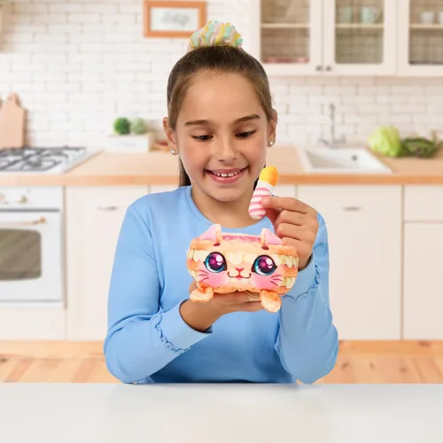 Miniatura 10 de Cookeez Makery Horno de dulces para fiestas, mezcla a tu amigo abrazos. Caliente la mezcla de masa y crea un pastel de cumpleaños interactivo cálido