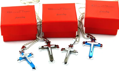 Miniatura 6 de Brave Tour Collar de cruz de acero de titanio para hombre, Acero aleado, vidrio