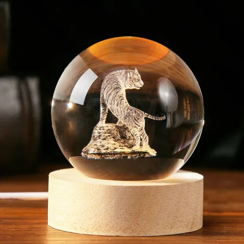 Esfera de cristal 3D con figuras de tigre en bola de cristal de 60 mm. Decoración de tigre blanco coleccionable, esfera de nieve, regalo de esfera