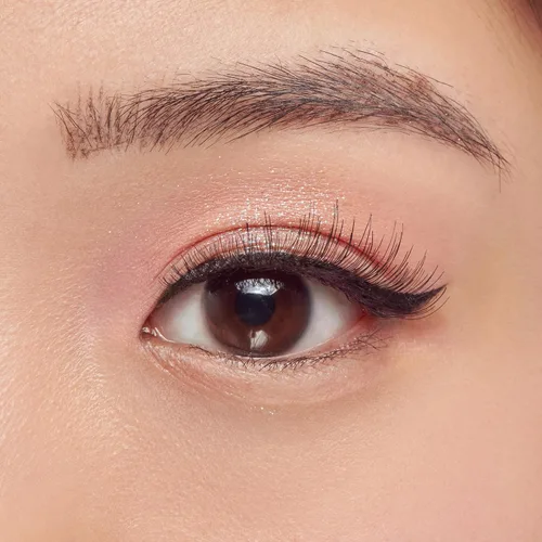Miniatura 2 de KISS Pestañas postizas magnéticas y delineador de ojos, 'Lure', 12mm, fáciles de aplicar, reutilizables, sin pegamento, tecnología Flexiband, punta
