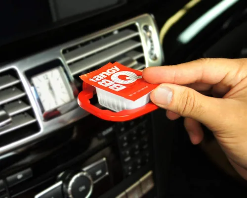 Miniatura 8 de Recipiente para salsa con clip Saucemoto Un soporte para salsas en el auto para salsa de tomate y salsas para sumergir. Como lo viste en Shark Gris