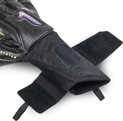Miniatura 4 de Guantes Rinat SantoLoco PRO: Agarre de Látex AXG, Corte Ergoroll, Parte Trasera Acolchada, Cierre Ajustable de Rendimiento Élite Todo Clima.