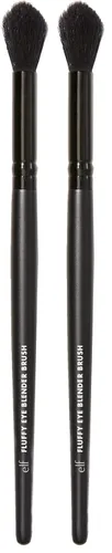 Miniatura 5 de e.l.f. Cepillo para licuadora de ojos esponjoso, combina fácilmente la sombra de ojos y se puede utilizar para fijar el corrector con polvo, crea un
