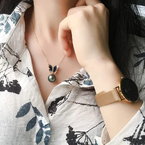 Miniatura 4 de Collar con colgante de mariposa de perlas negras reales para mujer con perlas cultivadas de Tahití negras genuinas de calidad AAAA+ Collar de oro