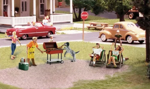 Miniatura 2 de Woodland Track H0 - Figuras en Barbacoa