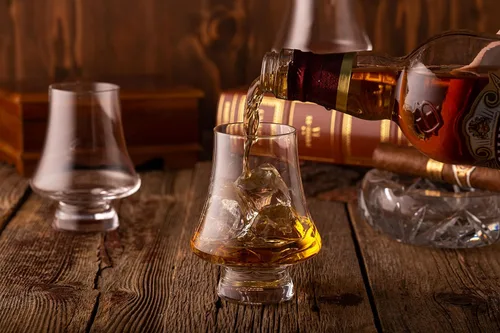 Miniatura 2 de Juego de 4 vasos de cristal de whisky bourbon - Vasos de degustación de borde estrecho - Hecho a mano - Bueno para brandy escocés de coñac - 9