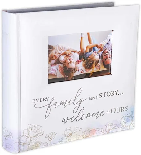 Malden International Designs 2 Up - Álbum de fotos de 4 x 6 pulgadas con área de escritura de notas, cada familia tiene una historia, libro