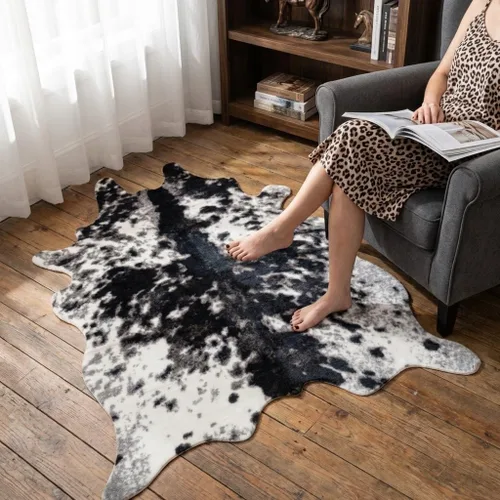 MustMat Alfombra de piel de vaca sintética con estampado de vaca, alfombra de piel de vaca occidental para sala de estar (negro y blanco, 2.6 pies x