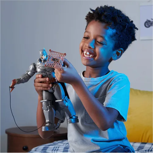 Miniatura 8 de DC Comics, Battle Strike Batman - Figura de acción de 12 pulgadas, 5 accesorios, más de 20 sonidos, juguetes coleccionables para niños y niñas a