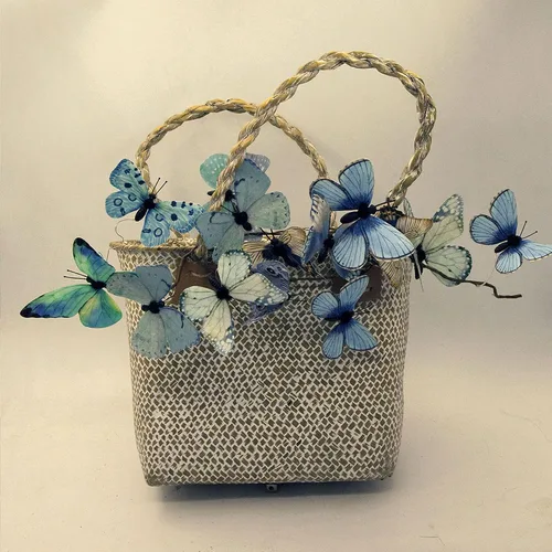 Miniatura 5 de Guirnalda de mariposa artificial, enredaderas decorativas de mariposa falsas, decoración colgante de mariposa única en 3D para pared del hogar, Azul