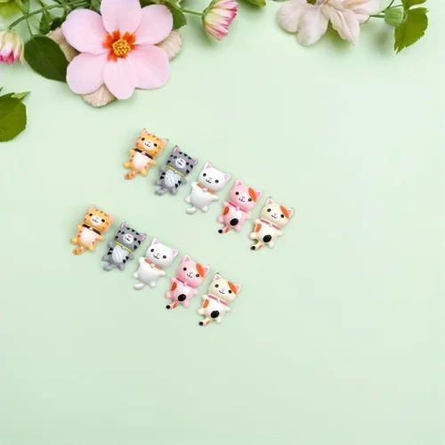Miniatura 2 de 50 piezas de dijes de gato, mini figuritas de resina para hacer joyas, dijes de gato de color mixto para collares, aretes, funda de teléfono móvil