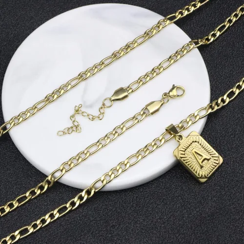 Miniatura 5 de Joycuff - Collar con dije de letra inicial, chapada en oro de 18 quilates, medallón rectangular con alfabeto cuadrado, hecho a mano, de acero